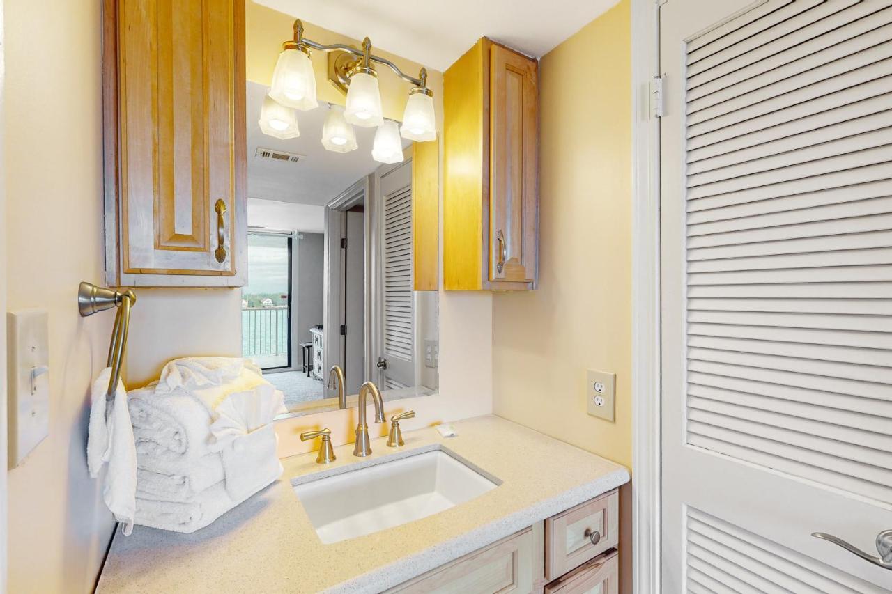 Compass Point Villa Галф Шорс Екстериор снимка